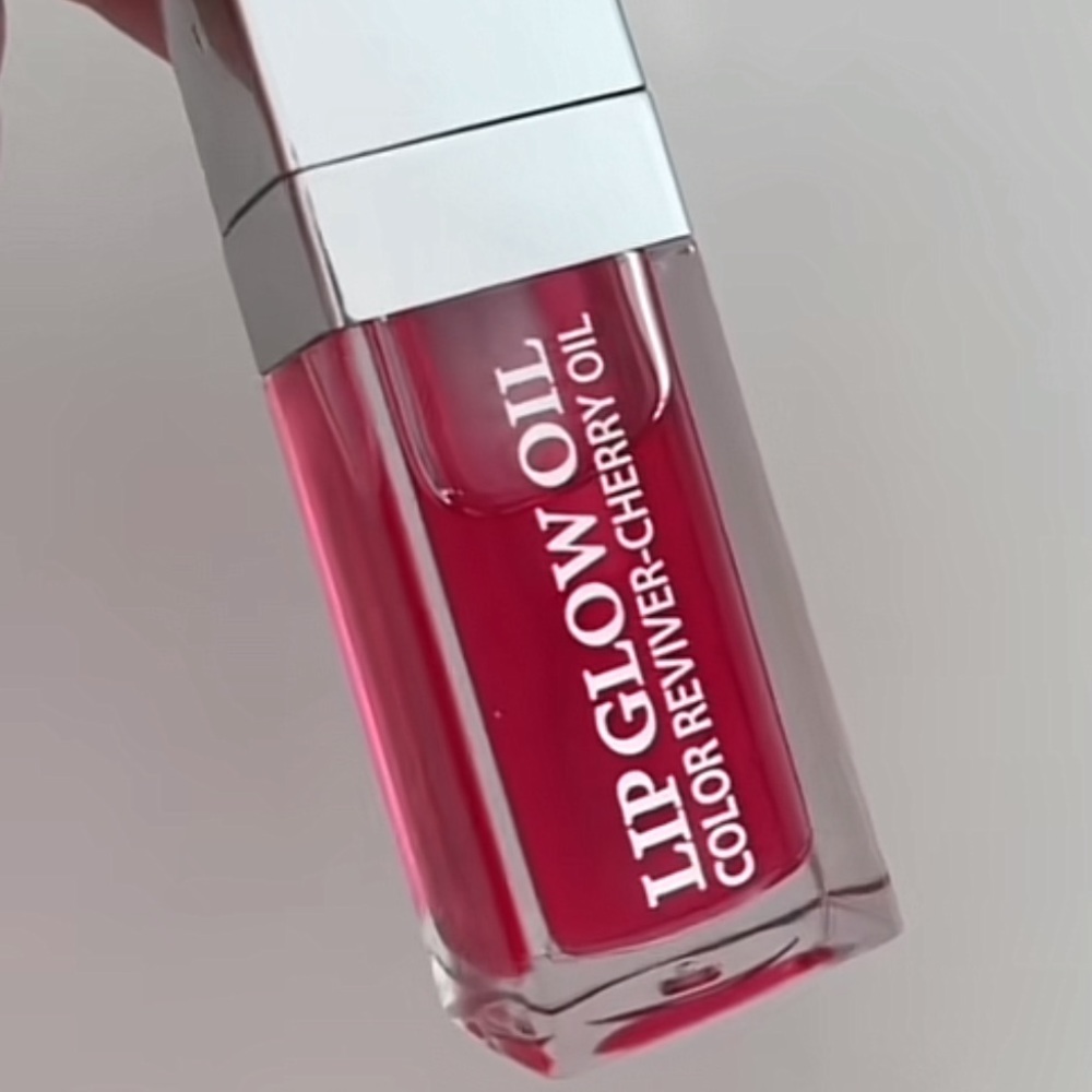 Lip glow oil ⭐️